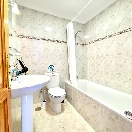 With Freewifi, Near The Y Natural Pools In Charco del Palo