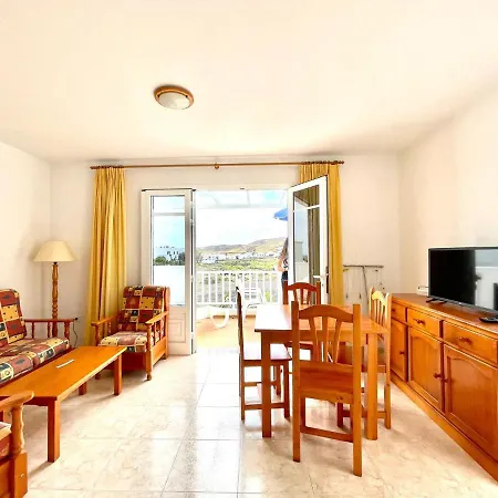 Appartement With Freewifi, Near The Y Natural Pools In *