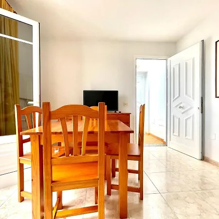 With Freewifi, Near The Y Natural Pools In Charco del Palo