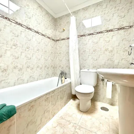 With Freewifi, Near The Y Natural Pools In Appartement *